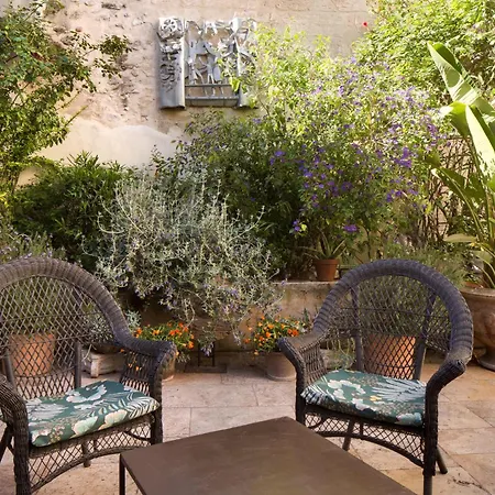 La Maison Des Augustins 4 Stars Et Fitness 4*