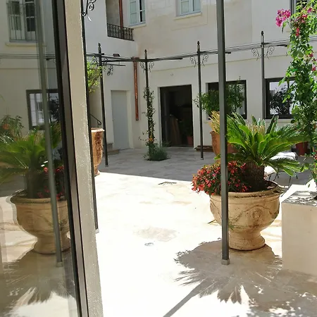 La Maison Des Augustins 4 Stars Et Fitness Avignone